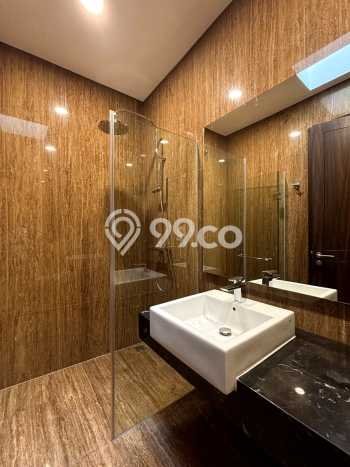Rumah Sewa Jakarta Selatan LT 146m2 LB 293m2 Kawasan Pondok Indah Rumah Sewa Jakarta Selatan LT 146m2 LB 293m2 Kawasan Pondok Indah