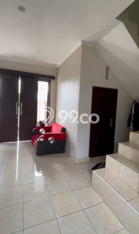 Disewakan! Rumah 3 Kamar Tidur &
2 Kamar Mandi di Jimbaran, Badung Disewakan! Rumah 3 Kamar Tidur &
2 Kamar Mandi di Jimbaran, Badung
