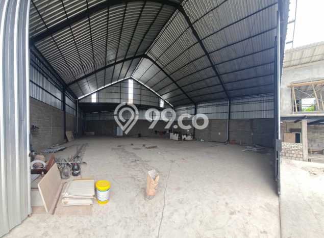Gudang di Gianyar, Luas 420m², Disewakan, Pusat Komersial, Siap Operasional Gudang di Gianyar, Luas 420m², Disewakan, Pusat Komersial, Siap Operasional