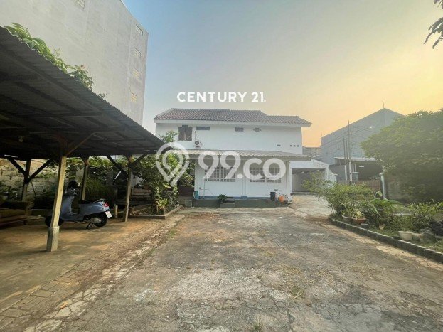 Dijual Rumah Luas Megah Dengan View Cantik di Utan Kayu, Jakarta Timur Dijual Rumah Luas Megah Dengan View Cantik di Utan Kayu, Jakarta Timur