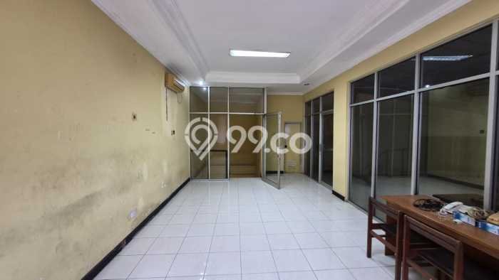 Unit Pabrik Disewakan di Jababeka di Area Ramai & Strategis Unit Pabrik Disewakan di Jababeka di Area Ramai & Strategis