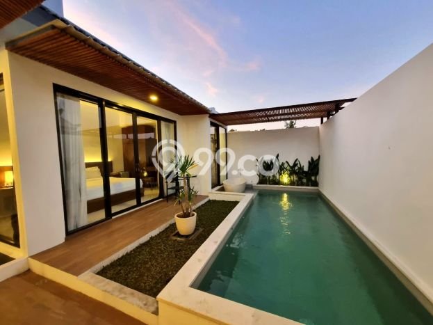 Jual Rumah Mewah Megah Dengan View Cantik di Umalas, Badung Jual Rumah Mewah Megah Dengan View Cantik di Umalas, Badung