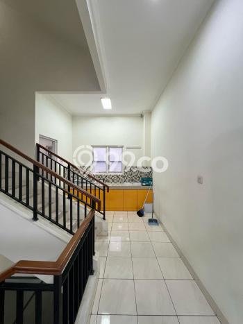 Ruko Dijual di Tangerang LT 80m2 & LB 253m2 Lokasi Terbaik! Ruko Dijual di Tangerang LT 80m2 & LB 253m2 Lokasi Terbaik!