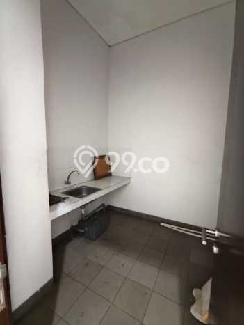 Unit Ruko Dijual di Serpong Tangerang Selatan Luas Tanah 190m2, Luas Bangunan 637m2 Unit Ruko Dijual di Serpong Tangerang Selatan Luas Tanah 190m2, Luas Bangunan 637m2