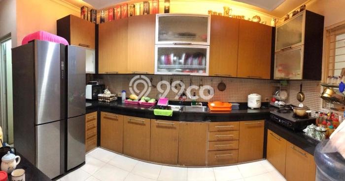 Jual Rumah Mewah Elegan Dengan View Cantik di Gading Serpong, Tangerang Jual Rumah Mewah Elegan Dengan View Cantik di Gading Serpong, Tangerang