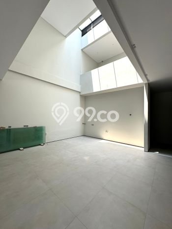 Rumah Luxury Modern Tanpa Renovasi di Gading Serpong Tangerang Rumah Luxury Modern Tanpa Renovasi di Gading Serpong Tangerang