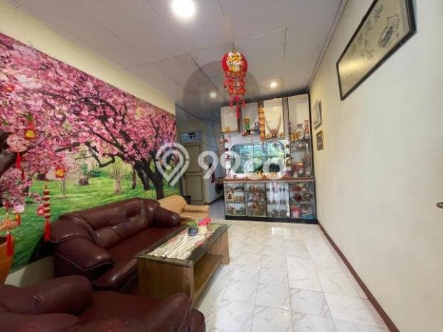 Rumah Modern 5 KT LT 150m2 di Graha Raya Rumah Modern 5 KT LT 150m2 di Graha Raya