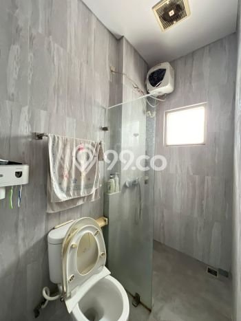 Jual Rumah Mewah Elegan Dengan View Eksklusif di Gading Serpong, Tangerang Jual Rumah Mewah Elegan Dengan View Eksklusif di Gading Serpong, Tangerang