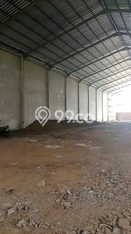 Gudang bagus disewakan di Parung Panjang Bogor dengan LB 2016m2 harga sewa terbaik Gudang bagus disewakan di Parung Panjang Bogor dengan LB 2016m2 harga sewa terbaik