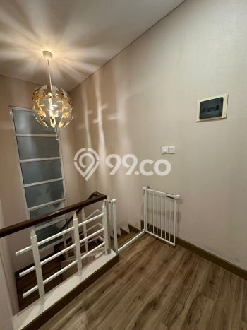 Rumah Mewah LB 195m2 Siap Huni Desain Elegan di Gading Serpong Serenade Lake, Tangerang Rumah Mewah LB 195m2 Siap Huni Desain Elegan di Gading Serpong Serenade Lake, Tangerang