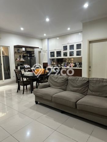 Rumah Elit Modern Tanpa Renovasi di Gading Serpong The Spring Tangerang Rumah Elit Modern Tanpa Renovasi di Gading Serpong The Spring Tangerang