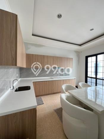 Dijual Rumah Luas Megah Dengan View Cantik di Alam Sutera, Tangerang Dijual Rumah Luas Megah Dengan View Cantik di Alam Sutera, Tangerang