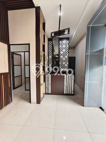 Unit Ruko Dijual di Serpong Tangerang Selatan Luas Tanah 190m2, Luas Bangunan 637m2 Unit Ruko Dijual di Serpong Tangerang Selatan Luas Tanah 190m2, Luas Bangunan 637m2
