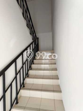 Unit Ruko Dijual di Serpong Tangerang Selatan Luas Tanah 190m2, Luas Bangunan 637m2 Unit Ruko Dijual di Serpong Tangerang Selatan Luas Tanah 190m2, Luas Bangunan 637m2