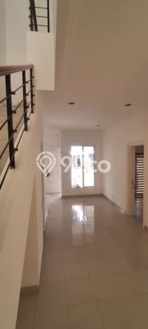 Jarang Ada! Rumah Sewa 4 Kamar Nyaman Siap Huni Gading Serpong Pondok Hijau Golf Jarang Ada! Rumah Sewa 4 Kamar Nyaman Siap Huni Gading Serpong Pondok Hijau Golf