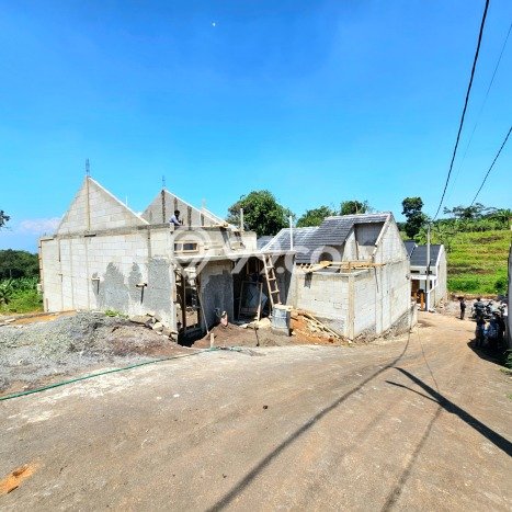 Dijual Rumah Siap Huni di Cileunyi Bandung Harga Rp 365 Juta LT 60m2 Dijual Rumah Siap Huni di Cileunyi Bandung Harga Rp 365 Juta LT 60m2