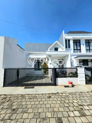 Hunian Cantik Modern Lb 70m2 di Arcamanik, Bandung Hunian Cantik Modern Lb 70m2 di Arcamanik, Bandung