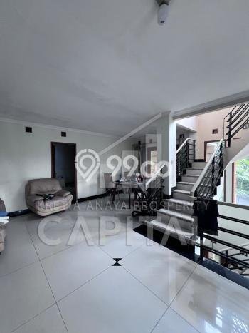 Dijual Kost 8 Kamar di Bandung untuk Investasi Anda Dijual Kost 8 Kamar di Bandung untuk Investasi Anda