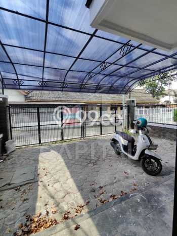 Rumah Kontrakan Bandung LT 180m2 LB 200m2 Area Cihampelas Rumah Kontrakan Bandung LT 180m2 LB 200m2 Area Cihampelas