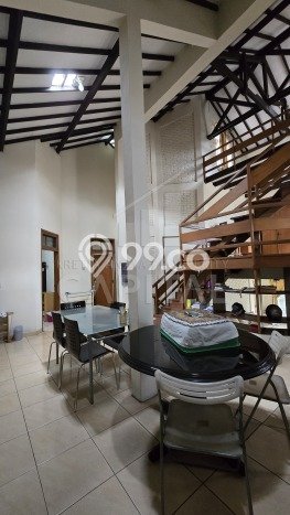 For Sale! Luxury House LT 500m2 Desain Elegan di Cigadung For Sale! Luxury House LT 500m2 Desain Elegan di Cigadung