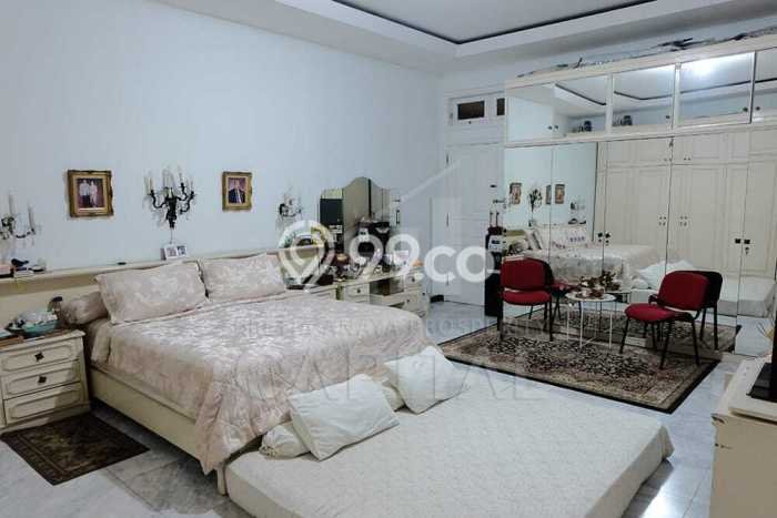 Dijual Rumah Luas Elegan Dengan View Cantik di Pondok Indah, Jakarta Selatan Dijual Rumah Luas Elegan Dengan View Cantik di Pondok Indah, Jakarta Selatan