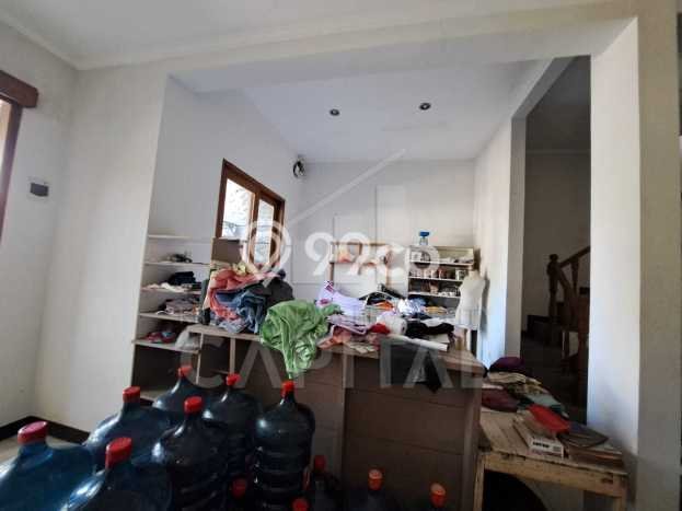 Rumah Luas Asri 2 KT Siap Pakai di Taman Kopo Indah Bandung Rumah Luas Asri 2 KT Siap Pakai di Taman Kopo Indah Bandung
