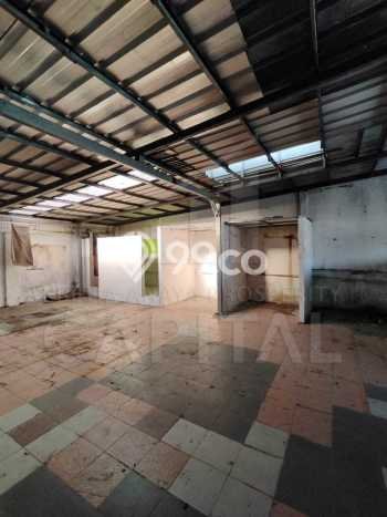 Disewakan Gudang di Kawasan Ramai Bandung Kota Luas 125m2 Disewakan Gudang di Kawasan Ramai Bandung Kota Luas 125m2