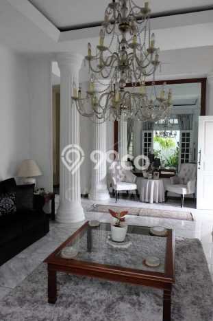 Dijual Rumah Luas Elegan Dengan View Cantik di Pondok Indah, Jakarta Selatan Dijual Rumah Luas Elegan Dengan View Cantik di Pondok Indah, Jakarta Selatan