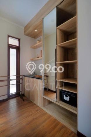 Vila Kawasan , Area 813m2m², Area Nyaman Vila Kawasan , Area 813m2m², Area Nyaman