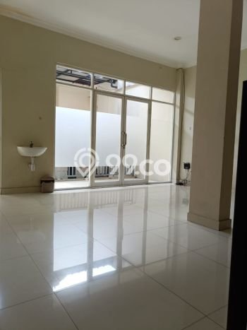 Unit Ruko Dijual di Bandung LT 140m2 & LB 250m2 Unit Ruko Dijual di Bandung LT 140m2 & LB 250m2