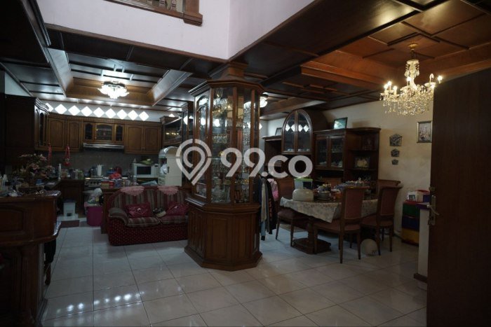 Rumah Elit LB 300m2 Siap Pakai Desain Elegan di Turangga, Bandung Rumah Elit LB 300m2 Siap Pakai Desain Elegan di Turangga, Bandung