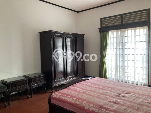 For Sale! Luxury House LT 779m2 Desain Elegan di Bandung Kota For Sale! Luxury House LT 779m2 Desain Elegan di Bandung Kota