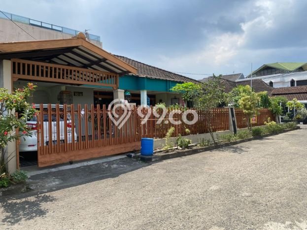 Hunian Mewah LB 280m2 Siap Pakai Desain Elegan di Buah Batu, Bandung Hunian Mewah LB 280m2 Siap Pakai Desain Elegan di Buah Batu, Bandung