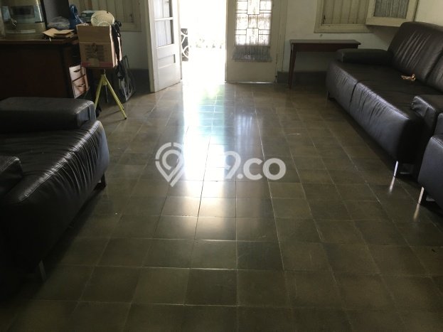 Rumah Elit Modern Tanpa Renovasi di Bandung Kota Bandung Rumah Elit Modern Tanpa Renovasi di Bandung Kota Bandung