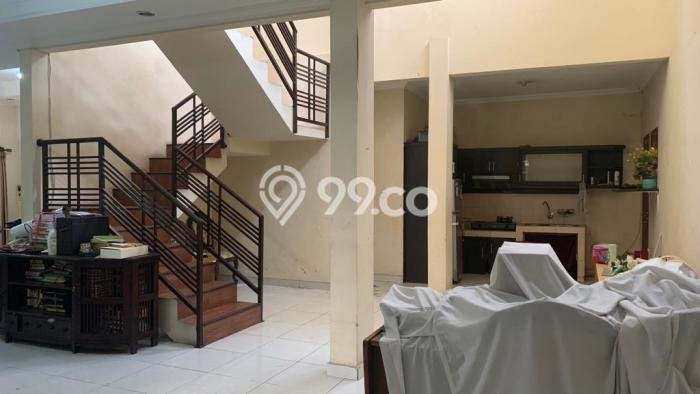 Rumah Modern 3 KT LT 180m2 di Turangga Rumah Modern 3 KT LT 180m2 di Turangga