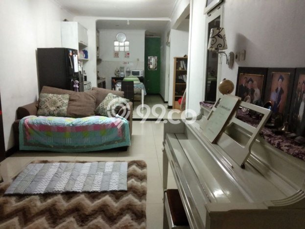 Jual Rumah Favorit Siap Huni LB 200m2 di Antapani, Bandung Jual Rumah Favorit Siap Huni LB 200m2 di Antapani, Bandung