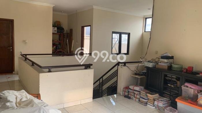 Rumah Modern 3 KT LT 180m2 di Turangga Rumah Modern 3 KT LT 180m2 di Turangga