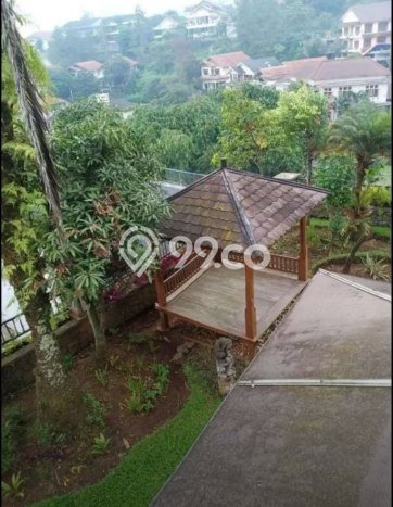 Jual Rumah Luas Megah Dengan View Eksklusif di Resor Dago Pakar, Bandung Jual Rumah Luas Megah Dengan View Eksklusif di Resor Dago Pakar, Bandung