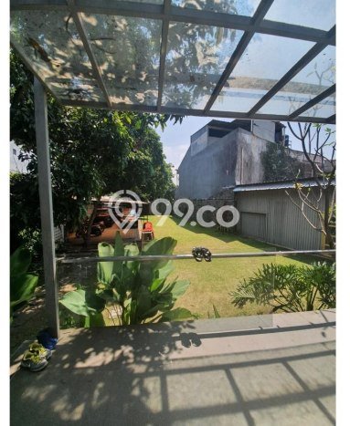 Rumah Elit LB 400m2 Siap Huni Desain Elegan di Buah Batu, Bandung Rumah Elit LB 400m2 Siap Huni Desain Elegan di Buah Batu, Bandung