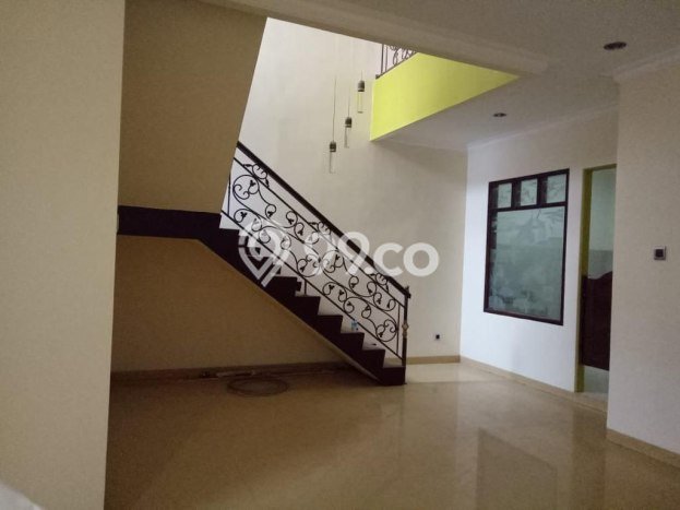 Dijual Cepat Rumah Favorit Siap Huni LB 150m2 di Antapani, Bandung Dijual Cepat Rumah Favorit Siap Huni LB 150m2 di Antapani, Bandung