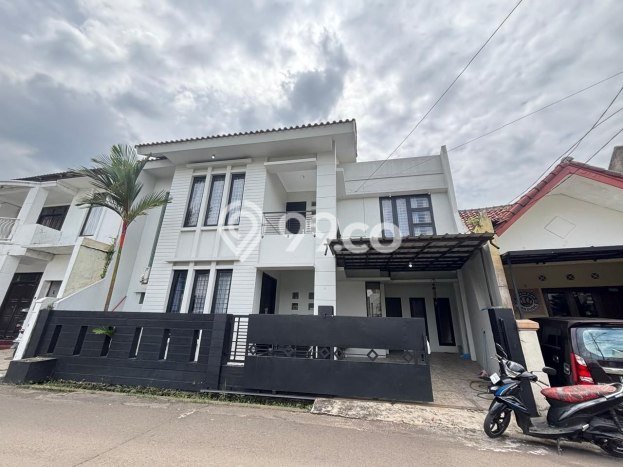 Dijual Rumah Modern 4 KT di Buah Batu, Bandung Dijual Rumah Modern 4 KT di Buah Batu, Bandung