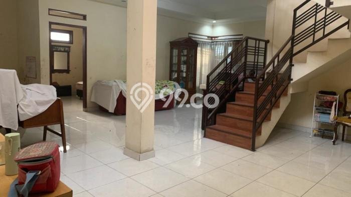 Rumah Modern 3 KT LT 180m2 di Turangga Rumah Modern 3 KT LT 180m2 di Turangga
