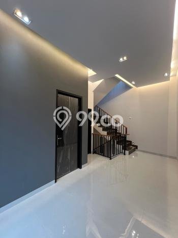 Rumah Modern 3 KT di Pejaten Jakarta Selatan Unfurnished Rumah Modern 3 KT di Pejaten Jakarta Selatan Unfurnished