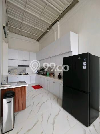 For Sale Rumah Mewah Exclusive di Duren Sawit, Jakarta Timur For Sale Rumah Mewah Exclusive di Duren Sawit, Jakarta Timur