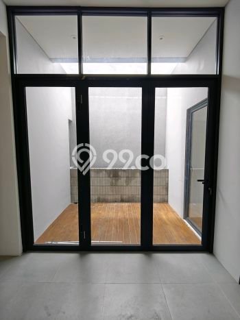 Rumah Luas Asri 4 KT Siap Huni di Bambu Apus Jakarta Timur Rumah Luas Asri 4 KT Siap Huni di Bambu Apus Jakarta Timur