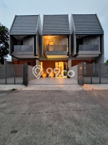 For Sale Hunian Rumah Terawat 3 KT di Pondok Gede, Bekasi For Sale Hunian Rumah Terawat 3 KT di Pondok Gede, Bekasi