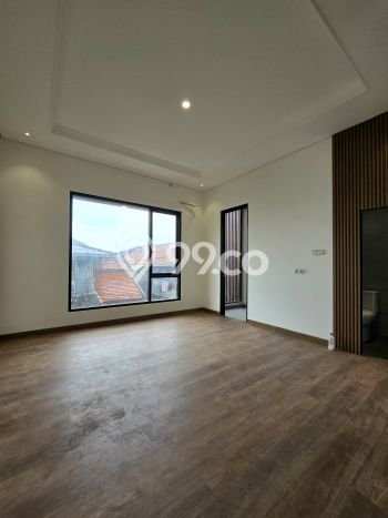 Hunian Mewah LB 150m2 Siap Huni Desain Elegan di Rawamangun, Jakarta Timur Hunian Mewah LB 150m2 Siap Huni Desain Elegan di Rawamangun, Jakarta Timur
