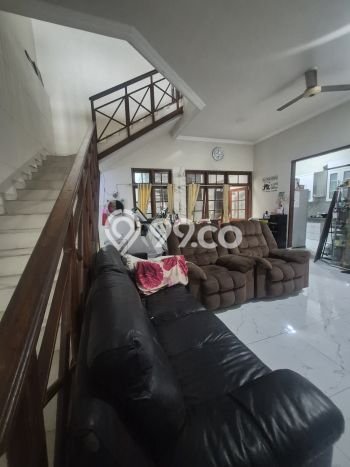 Jual Rumah Mewah Megah Dengan View Eksklusif di Cipinang, Jakarta Timur Jual Rumah Mewah Megah Dengan View Eksklusif di Cipinang, Jakarta Timur