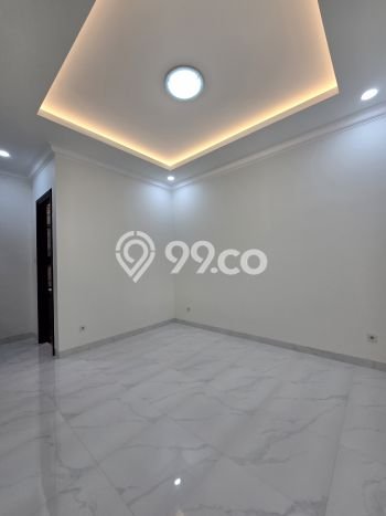 DIJUAL CEPAT! Rumah Pondok Bambu, Jakarta Timur, Luas 140m² Bangunan 250m² DIJUAL CEPAT! Rumah Pondok Bambu, Jakarta Timur, Luas 140m² Bangunan 250m²