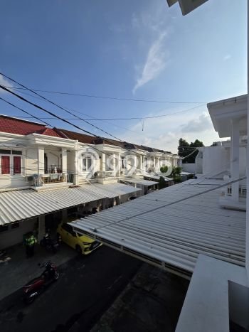 Dijual Hunian Rumah Terawat 3 Kamar di Klender, Jakarta Timur Dijual Hunian Rumah Terawat 3 Kamar di Klender, Jakarta Timur